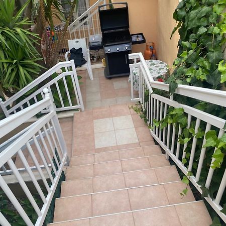 Apartments Iva Оребич Экстерьер фото